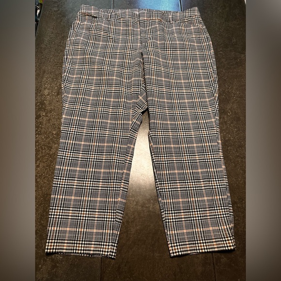 Old Navy High Rise Pixie Skinny Full Length Pants 22 Long Black White plaid - Picture 1 of 7